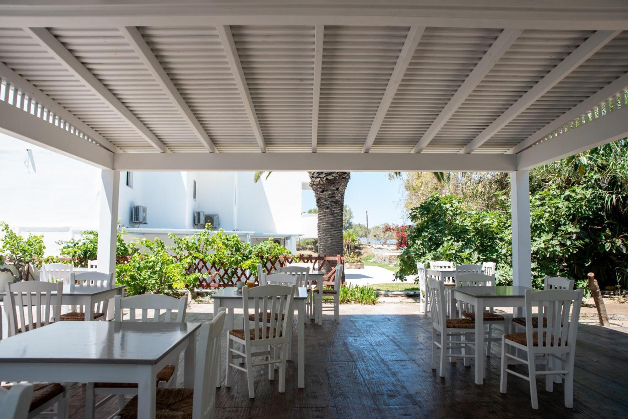 Aparthotel Stella Naxos Island à Agia Anna  Extérieur photo