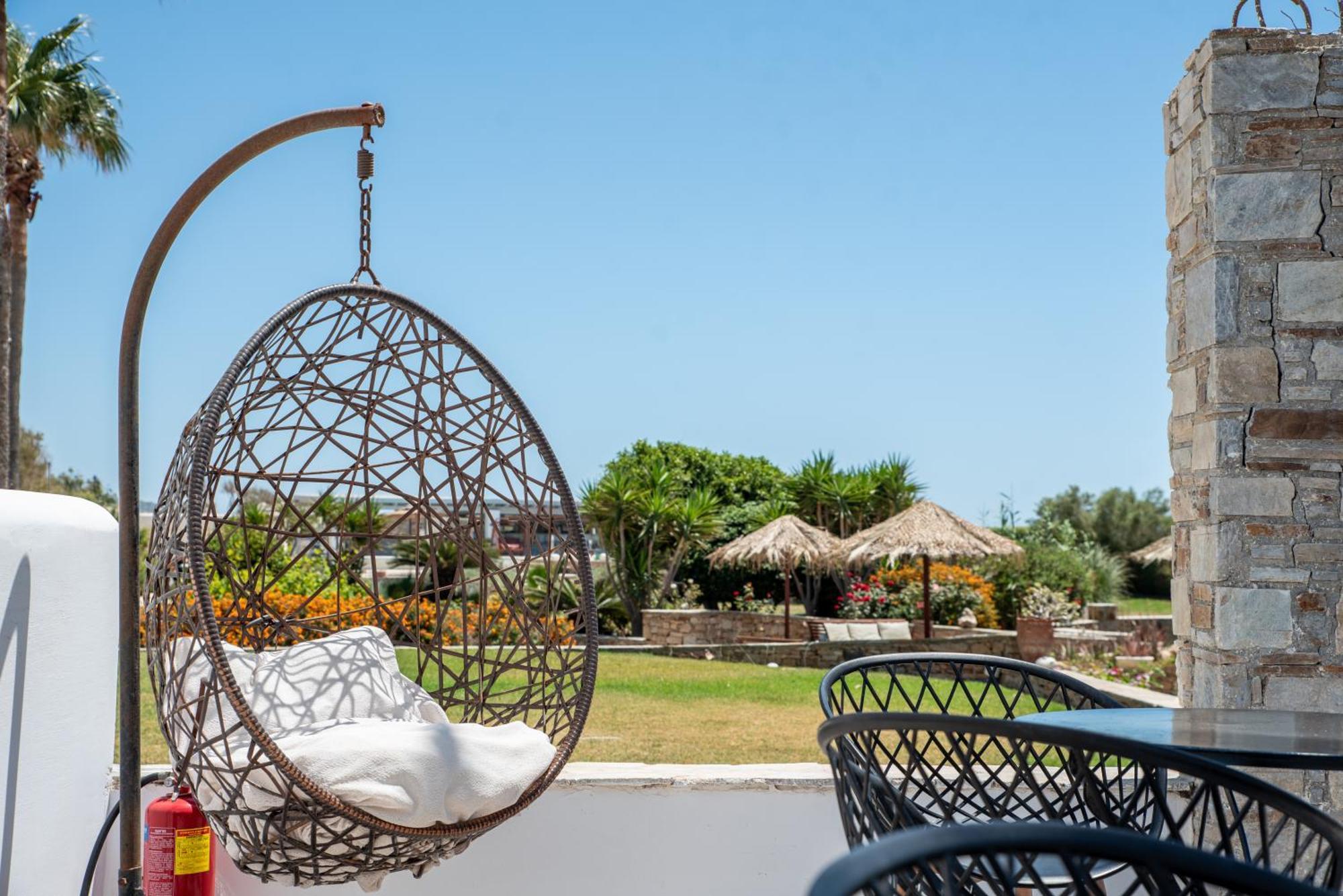 Aparthotel Stella Naxos Island à Agia Anna  Extérieur photo
